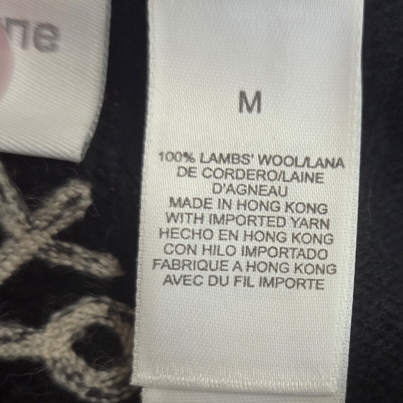 Liz Claiborne Sport Black Lambswool V-Neck Sweater with White Snowflake Med - Picture 6 of 7